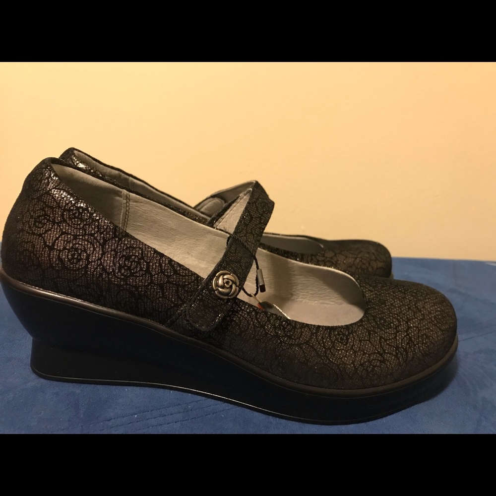 Alegria Pewter Florette Mary Jane Wedge